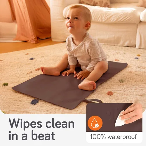 Vista 3 de Baby Uma Cambiador de bebé de cuero vegano - Cambiador impermeable y lavable, XL para bebés en crecimiento, no tóxico, sin plomo y sin ftalatos, se