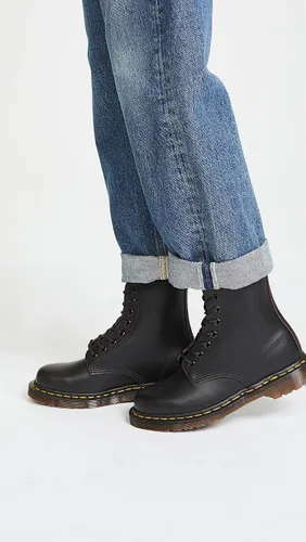 Vista 2 de Dr. Martens, Botas industriales ligeras para mujer Maple Zip con puntera de acero Negro