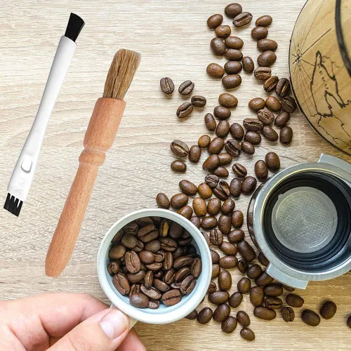 Vista 6 de DXary Juego de 8 cepillos de café profesional para café, incluye molinillo de café de madera, cepillo de limpieza y cepillo de nailon para cafetera