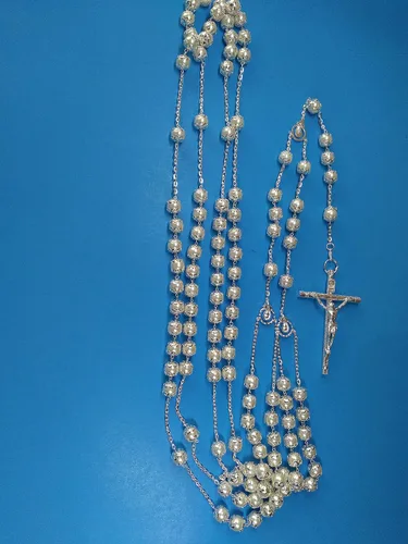 Vista 4 de Boda/Lazo para Matrimonio/ Lasso para Boda/Lazo de Perla Marfil con casquillo en todas las cuentas y Cruz católica de Metal Lazo Color Plata.