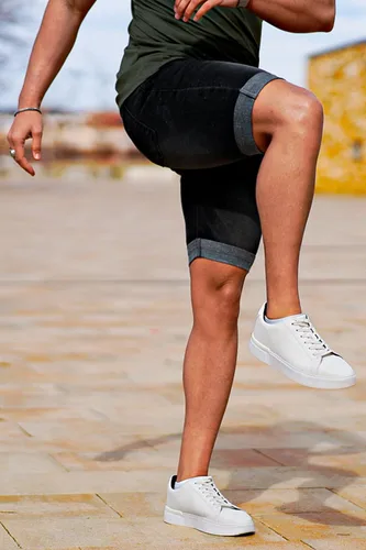 Vista 5 de GINGTTO Pantalones cortos de mezclilla para hombre Gris carbón