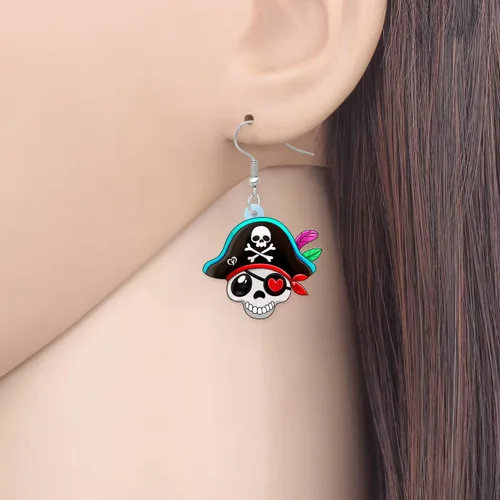 Vista 2 de Aretes acrílicos de calavera pirata de Halloween para Halloween, accesorios para mujeres y niñas