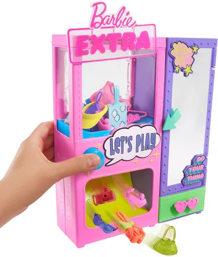 Vista 4 de Barbie Juego de moda extra sorpresa con 20 piezas, incluyendo caniche para mascotas, armario y función de botón que dispensa accesorios de moda