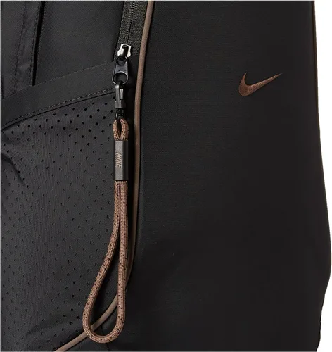 Vista 3 de Nike Sportswear Essentials - Bolso tote (26L)