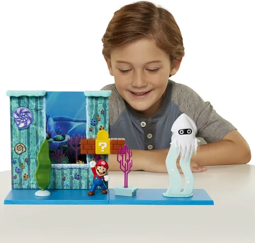 Vista 9 de Super Mario Juego submarino con pieza ambiental interactiva, figura articulada de Mario de 2.5 pulgadas y figura de calamar Blooper. Colecciona