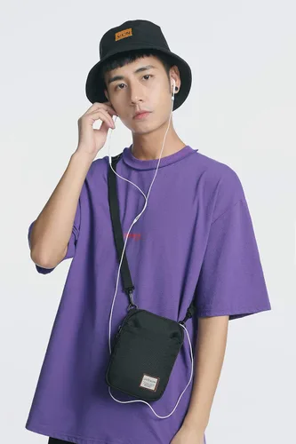 Vista 5 de Bolso bandolera pequeño para hombre, mini bolso de mensajero para teléfono y pasaporte