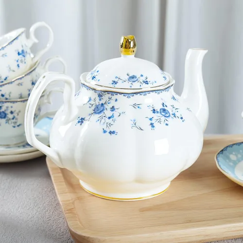 Vista 3 de fanquare Juego de té de porcelana de rosa azul, tetera floral británica con tazas de té, juego de fiesta de té para mujer para 6