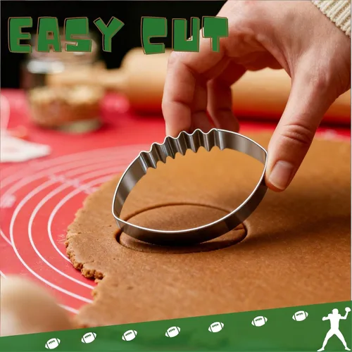 Vista 4 de Cortador de galletas de fútbol, ovalado de acero inoxidable con detalle de encaje