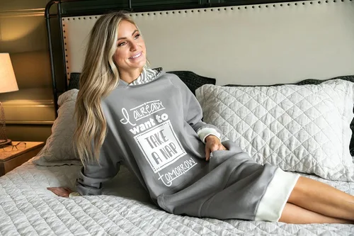 Vista 89 de Lazy One Sudadera con capucha de gran tamaño, ropa de dormir cómoda, vestido de suéter para mujer