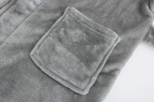 Vista 46 de E.W Apparel Bata de baño de forro polar con capucha para niños, bata suave y mullida para niños pequeños