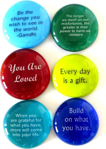 Vista 6 de Lifeforce Glass Piedras de ánimo, citas motivacionales e inspiradoras y refranes sobre piedras de vidrio translúcidas y opacas, juego de 6