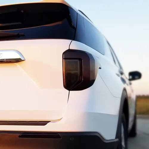 Vista 4 de Tinte de humo de vinilo precortado para luz trasera Ford Explorer 2020-2023 (1. combo de luz trasera, 20% humo oscuro)