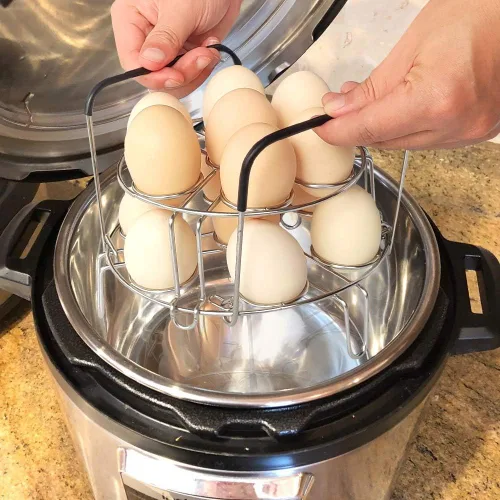 Vista 6 de Estante apilable para cocinar huevos con asas de silicona resistentes al calor, compatible con accesorios de olla instantánea de 6,8 cuartos