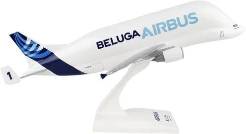 Vista 2 de Daron SkyMarks Airbus Beluga A300-600ST #1 1/200 (SKR666)