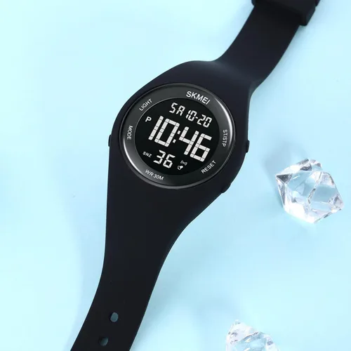 Vista 4 de FANMIS Reloj deportivo digital de moda para mujeres y hombres, reloj deportivo electrónico al aire libre Militar multifunción luminoso impermeable
