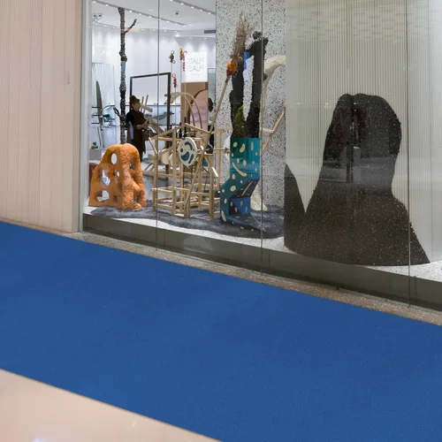 Vista 2 de CNCEST Alfombra azul para fiesta, 360 GSM grueso, tapete antideslizante de 33 pies para boda, ceremonia de película, decoración de propuestas