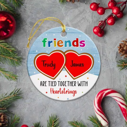 Vista 6 de Adornos de cerámica personalizados para los mejores amigos están atados con cuerdas de corazón, adorno personalizado de 2 amigos, adorno de buenos