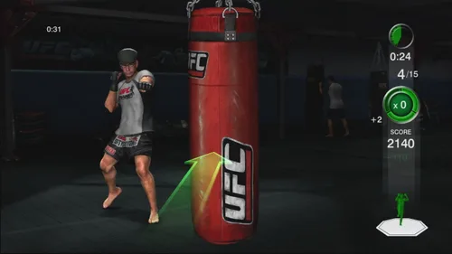 Vista 2 de UFC Personal Trainer - Xbox 360