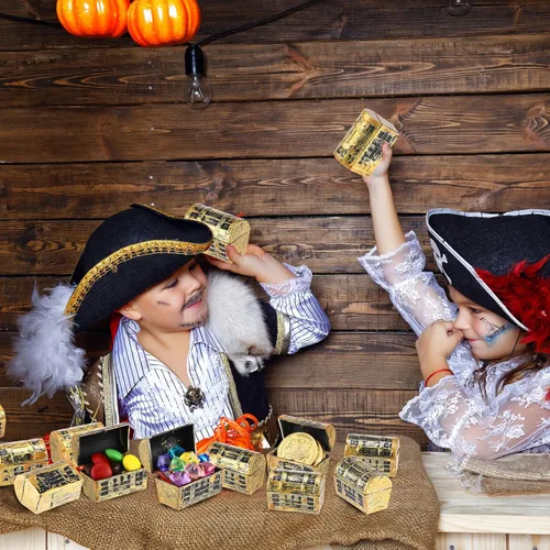 Vista 2 de HooLing 150 piezas de mini cofre del tesoro pirata, pequeños cofres del tesoro de plástico, caja de almacenamiento de colección de joyas piratas