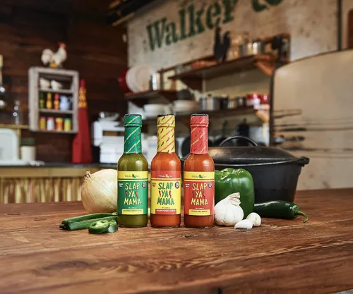 Vista 6 de Slap Ya Mama Salsa de pimienta cajún, 5 oz Salsa de pimienta cajún estilo Luisiana en una botella de vidrio de 5 onzas para pizza, huevos