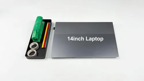 Vista 4 de Amazon Basics Organizador de escritorio rectangular de plástico, bandeja de accesorios de media altura, 9.4" x 3.3" x 1", negro