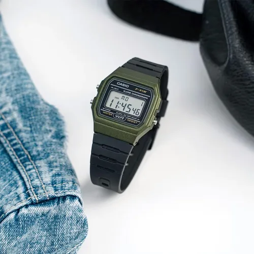 Vista 22 de Casio Serie F91W Reloj digital Resistente al agua Luz LED Cronómetro 1/100 SEC Mantenimiento de tiempo regular