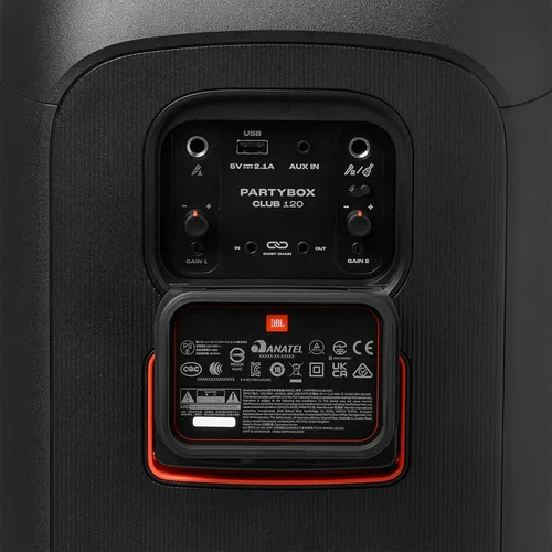 Vista 2 de JBL PartyBox Club 120 - Altavoz portátil para fiestas con mango plegable, potente sonido JBL Pro, espectáculo de luces futurista, hasta 12 horas