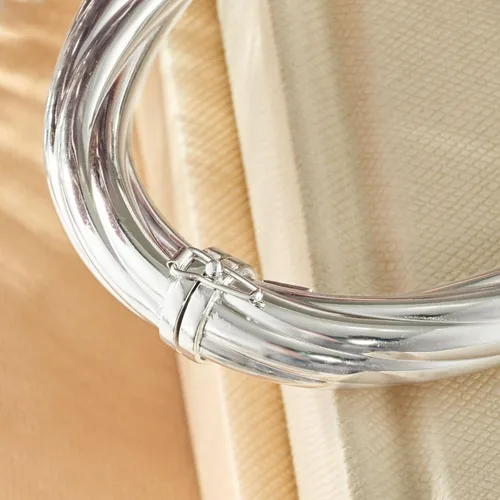 Vista 5 de Ross-Simons Italian Twisted Oval Bangle Bracelet
