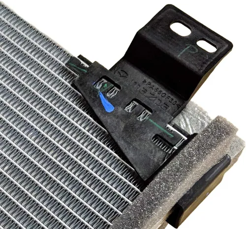 Vista 3 de CONDENSADOR ORIGINAL MAZDA CX-3 A/C DB3R-61-480A