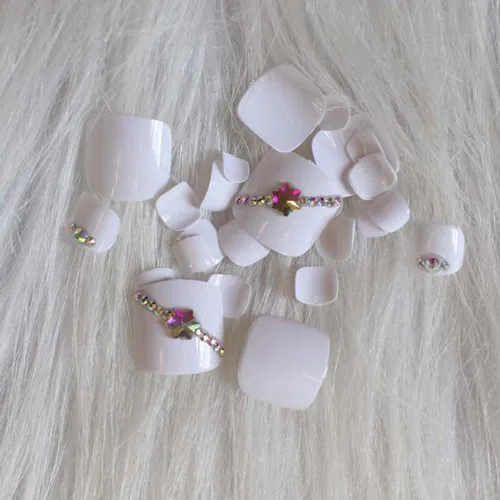 Vista 8 de 24 uñas de los pies a presión color caqui para los dedos de los pies, elegantes y exquisitas piedras brillantes, uñas postizas para novias, puntas