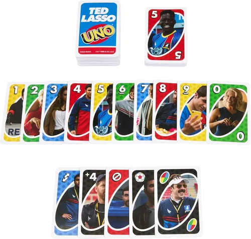 Vista 6 de Mattel Games Juego de cartas UNO Ted Lasso para adolescentes y adultos inspirado en la popular serie para noche de juegos, viajes y camping