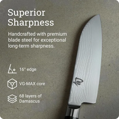 Vista 3 de Shun Cuchillo Santoku clásico de 5 1/2" Handcrafted Japanese All Purpose Knife, VG-MAX Core, Damascus Stainless Steel Cladding, Pakkawood Handle