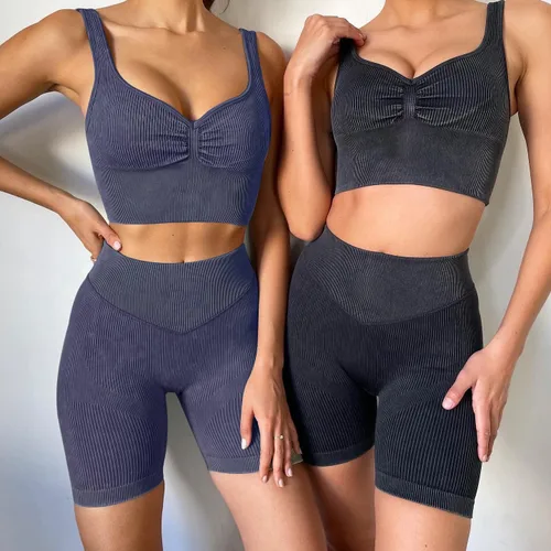 Vista 6 de OLCHEE Conjuntos de entrenamiento para mujer de 2 piezas, sin costuras, acanalado, lavado ácido, trajes de yoga, pantalones cortos y brasier