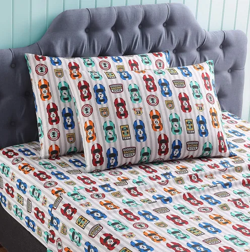 Vista 2 de Kute Kids - Juego de sábanas supersuave, fabricado con diseños y personajes especiales, incluye funda(s) para almohada en tamaño Twin, Full y Queen
