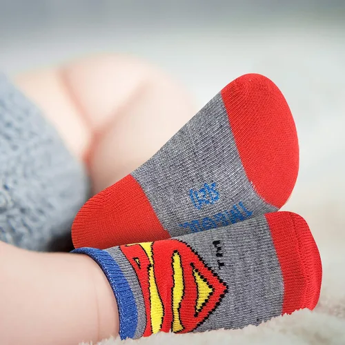 Vista 3 de DC Comics Calcetines para bebés niños y niñas, paquete de 12 calcetines de Batman, Wonder Woman, Superman, Liga de la Justicia, Super Girl (0-24M)