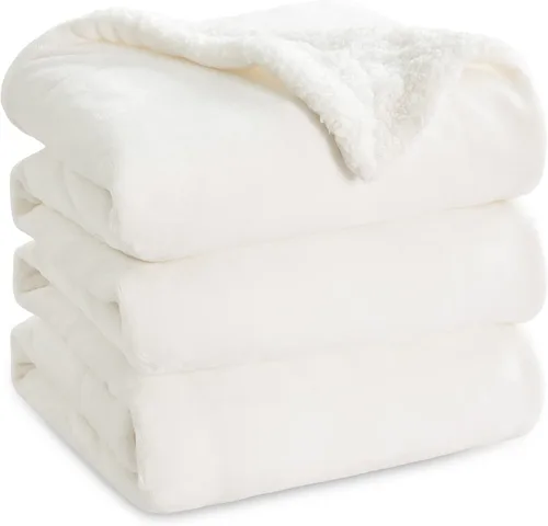 Vista 24 de Bedsure GentleSoft - Manta de forro polar Sherpa para sofá, manta de Navidad gruesa y cálida para invierno, manta de felpa suave y esponjosa como