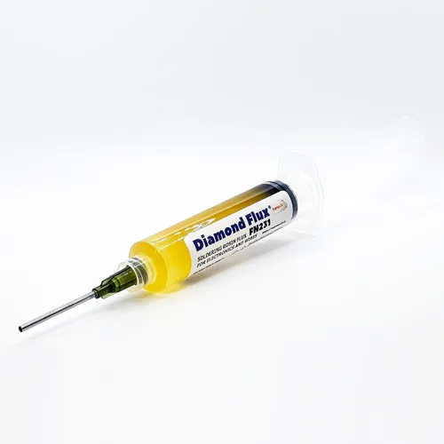 Vista 2 de FN231 Flujo de soldadura para electrónica NoClean Pasta Gel RMA ROL0 en jeringa de 0.35 oz para reparación y soldadura de placas de circuito impreso.