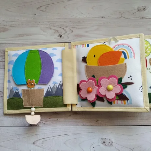 Vista 5 de Raccoon Quiet Baby Book with Animals and Fruits, Felt book for fine motor skills, Montessori Toy, Toddler Activity Busy Book