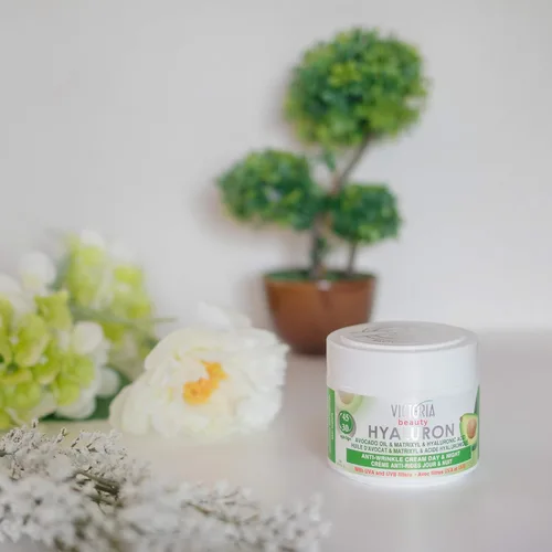 Vista 9 de Hyaluron Crema antiarrugas con aceite de aguacate - para piel madura (edad 30 +) - Crema natural intensiva para día y noche con filtros UV