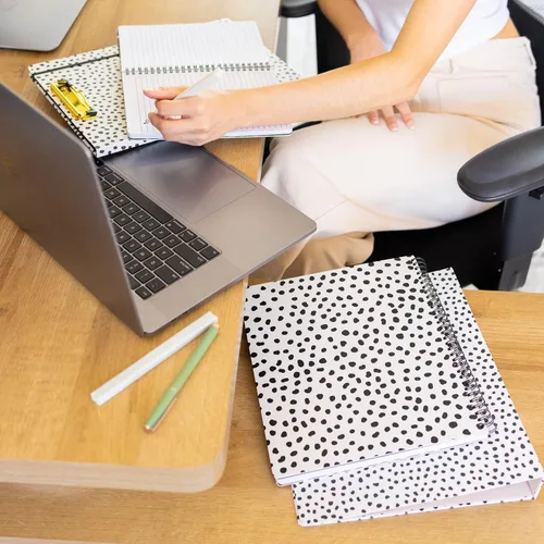 Vista 7 de Steel Mill & Co - Lindo cuaderno de espiral grande con rayas universitarias, 11 x 9.5 pulgadas con tapa dura duradera y 160 páginas forradas, puntos