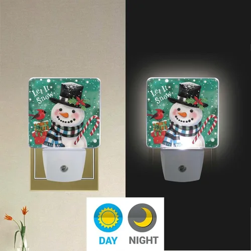 Vista 2 de Vdsrup Juego de 2 luces nocturnas de muñeco de nieve de invierno, luces nocturnas con forma de pájaro cardenal, luz nocturna LED enchufable, lámpara