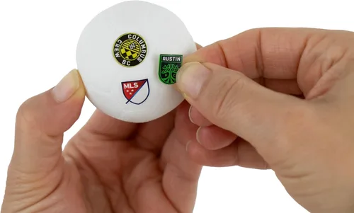 Vista 2 de World's Smallest Juego de pelotas de fútbol de la MLS, con licencia oficial de Major League Soccer, incluye una pelota de fútbol en miniatura, bolsa