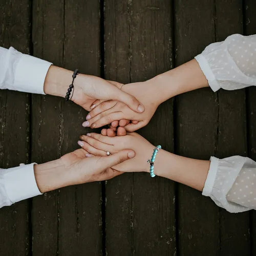 Vista 2 de Pulseras magnéticas a juego con tu novio y novia con cuentas para mujeres, hombres, amantes de los mejores amigos, pulseras de conexión para regalo