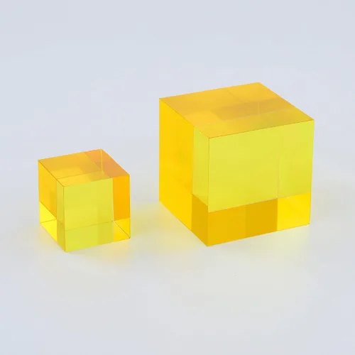 Vista 3 de CMY Cubes The Y Cube (1.969 in) - Cubo de tono amarillo - Cubo de color óptico - Pulido con diamante - enseña la mezcla de colores sustractiva
