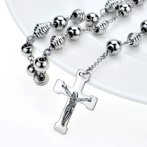 Vista 4 de Blowin Collar de acero inoxidable plateado con colgante de cruz de Jesús para hombres y mujeres, cadena de 30 pulgadas, Acero inoxidable
