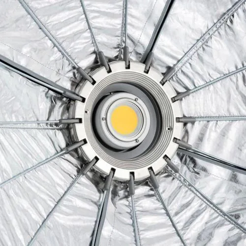 Vista 8 de Aputure Light Dome 150 Softbox (5')