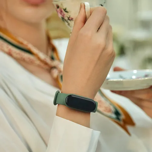 Vista 7 de Wanme Bandas para Amazfit Band 5 correas de repuesto para mujeres y hombres, paquete de 2 correas deportivas de silicona compatibles con Amazfit