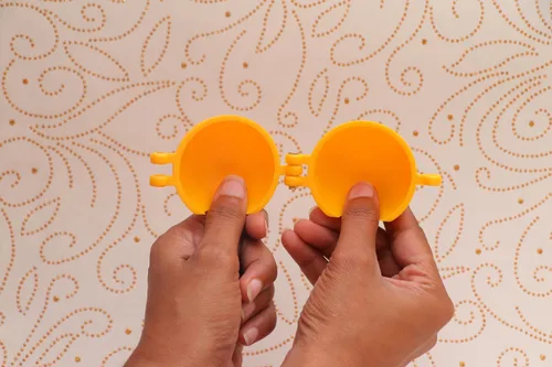 Vista 3 de Ladoo Maker - Juego de 3 moldes de plástico en tres tamaños, 1pequeño, mediano y grande, molde para hacer Nº Ladu Sancha para Ganpati Diwali