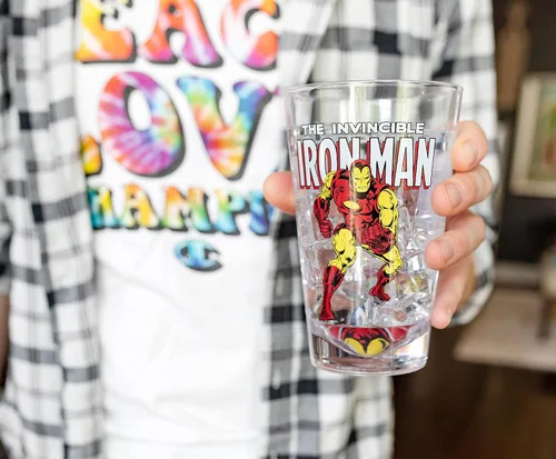 Vista 3 de Iron Man Marvel Retro - Vaso acrílico irrompible de 16 onzas