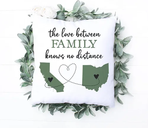 Vista 3 de Canary Road Almohada personalizada The Love Between Family Knows No Distance Familia de larga distancia de dos estados o países Abuelos en leyes